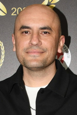 Giray Altınok portrait