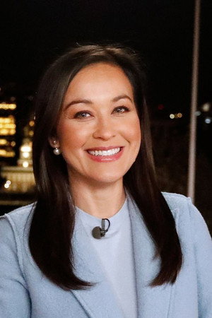 Eva Pilgrim portrait