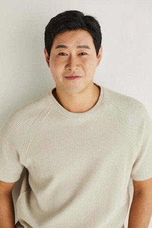 Shim Wan-jun portrait