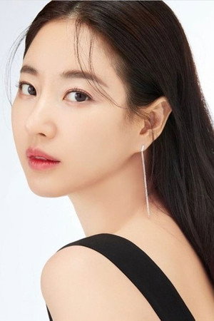 Kim Sa-rang portrait