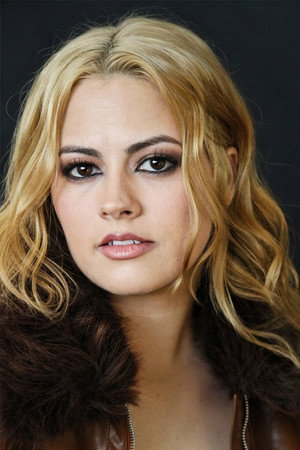 Mahélie Lortie portrait