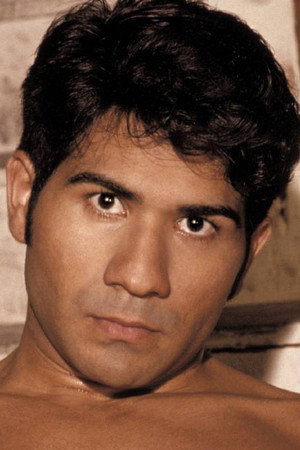 Dexter Crews portrait