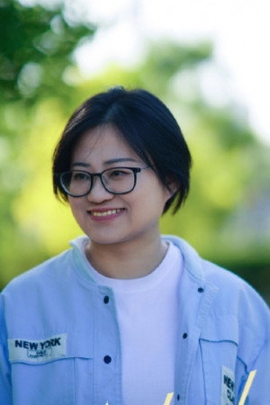 Jiayi Li portrait