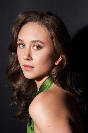 Emma Malouff portrait