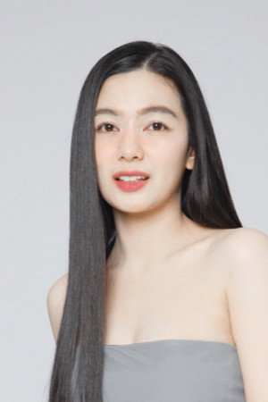 Jennica Garcia portrait