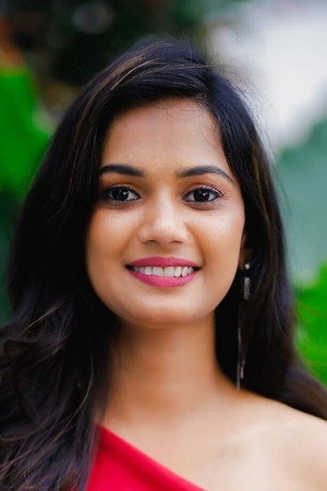 Ariyana glory portrait