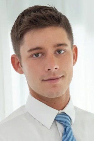 Dex Devall portrait