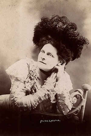 Alma Chester portrait