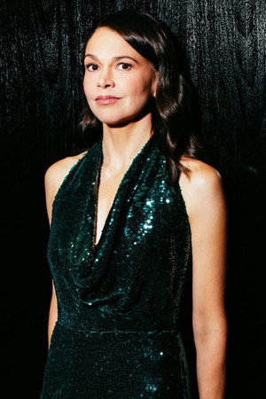 Sutton Foster portrait