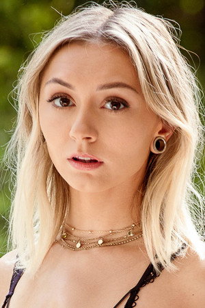 Chloe Temple portrait