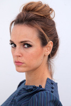 Erin Cahill portrait