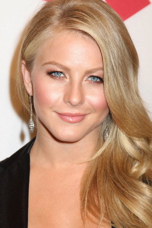 Julianne Hough portrait