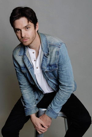 Andrew Thomas portrait
