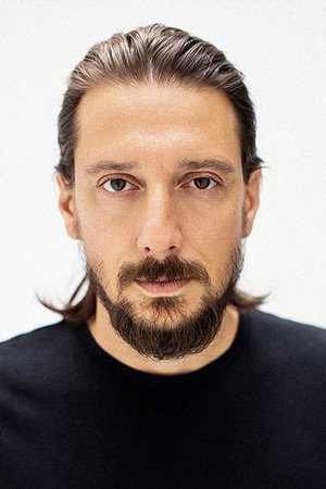 Engin Hepileri portrait
