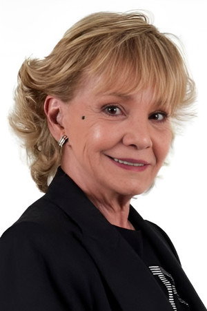Magda Guzmán portrait