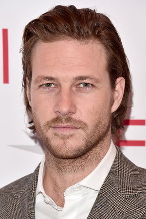 Luke Bracey portrait
