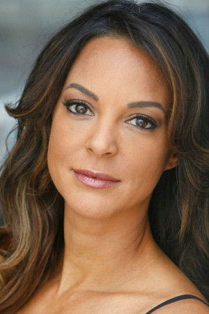Eva LaRue portrait
