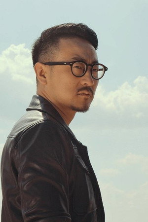 Dou Yikun portrait