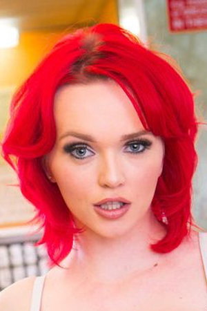 Jasmine James portrait
