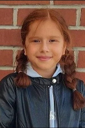 Gülizar Nisa Uray portrait