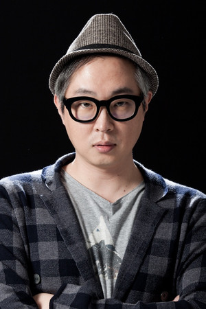 Kang Hyoung-chul portrait