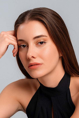 Beril Pozam portrait