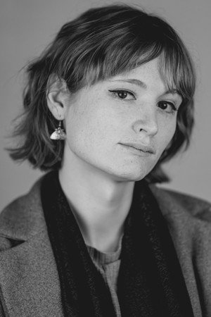 Lily Paris portrait