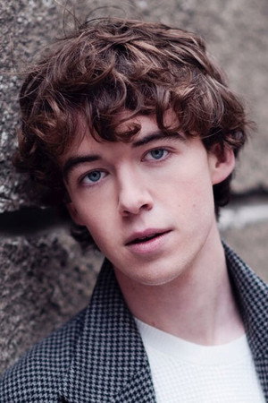 Alex Lawther portrait