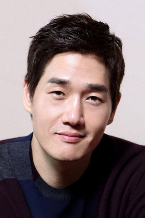 Yoo Ji-tae portrait