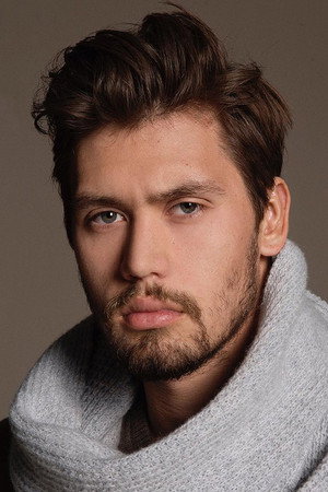 Serhan Onat portrait