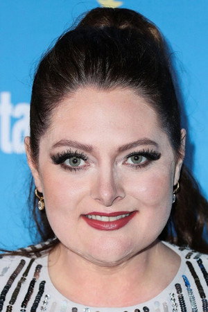 Lauren Ash portrait