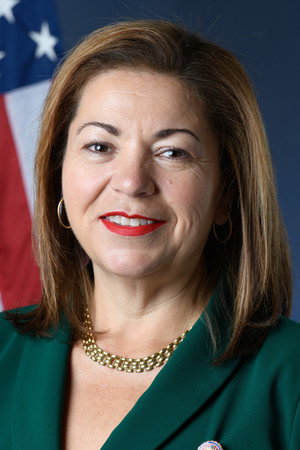 Linda Sánchez portrait