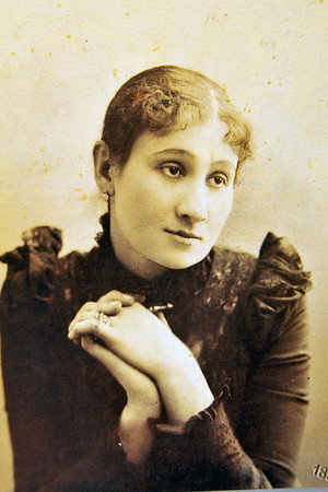 Maria Zankovetska portrait