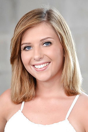 Kelly Greene portrait