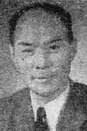 Yiwei Qiu portrait