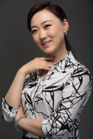 Yi Xuan portrait