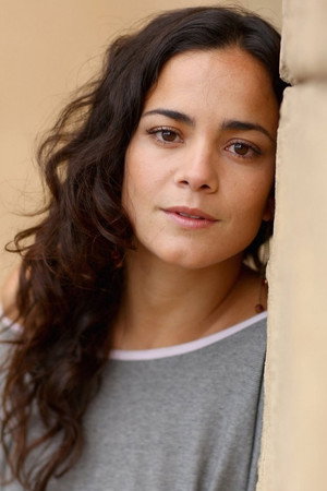 Alice Braga portrait