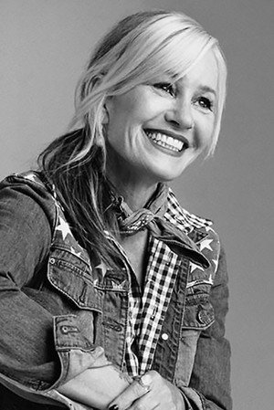 Siobhan Fahey portrait