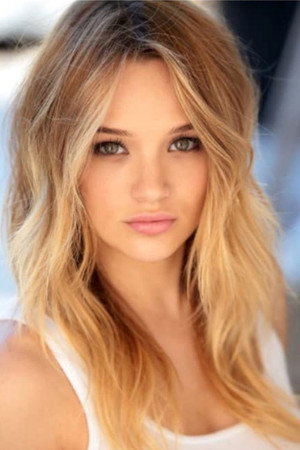 Hunter King portrait