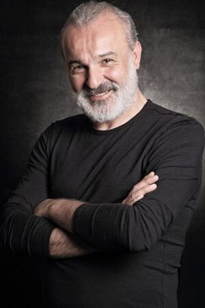 Hakan Vanlı portrait