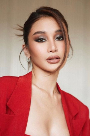 Chie Filomeno portrait