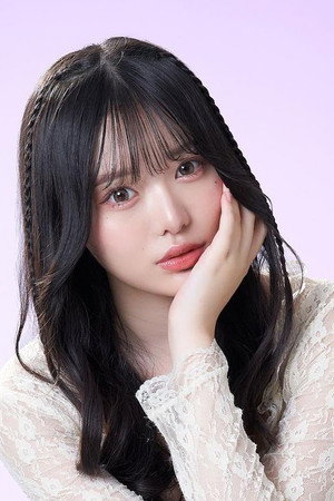 Momoha Takatsuru portrait