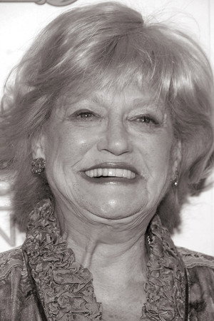 Suzanne Shepherd portrait