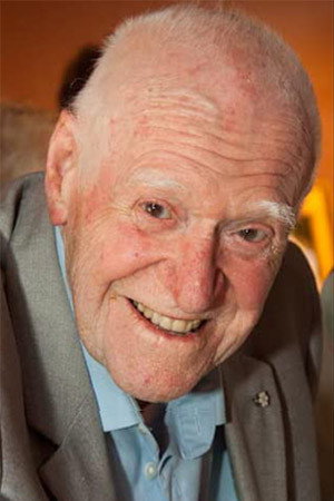 Antony Holland portrait