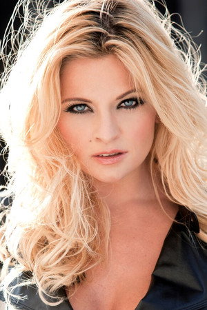 Bobbi Eden portrait