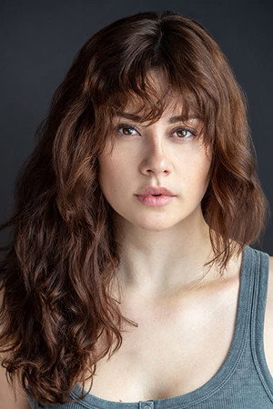 Chloe Van Landschoot portrait