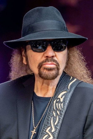 Gary Rossington portrait