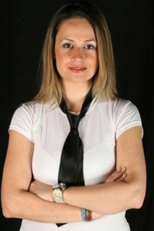 Özlem Türay portrait