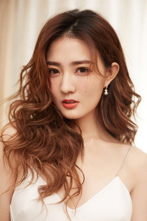 Xu Lu portrait