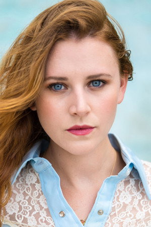 Danielle Evon Ploeger portrait
